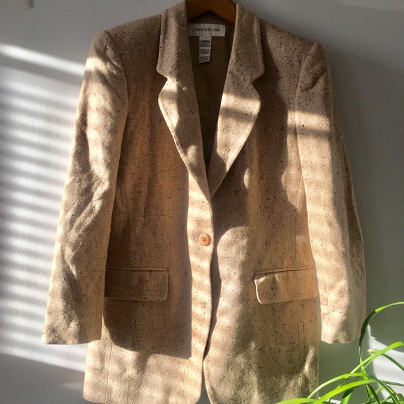 Jones New York Jackets & Blazers - Beige with brown black and white Blazer